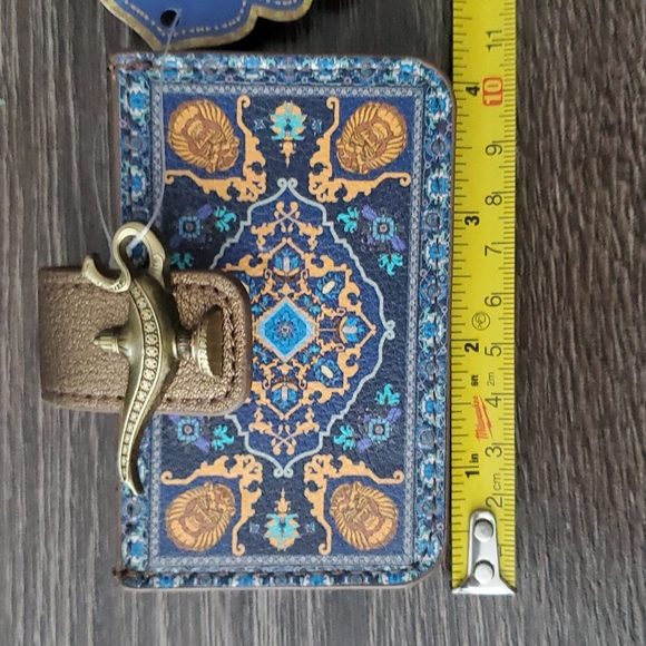 DISNEY 🧞‍♂️ Aladdin - Magic Carpet Wallet - Picture 6 of 7